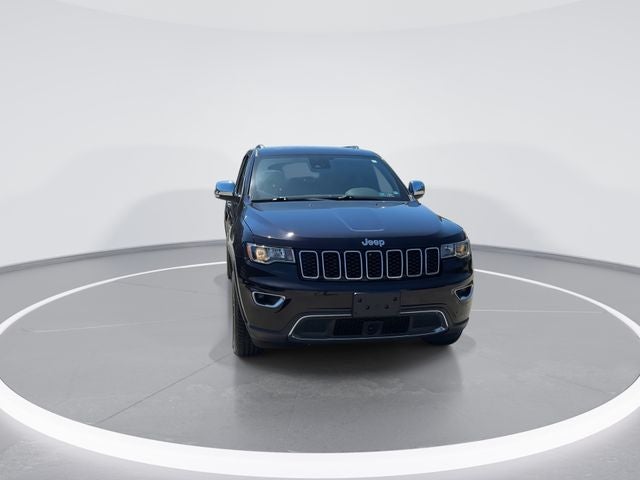 2018 Jeep Grand Cherokee Limited in Black — front three-quarter view