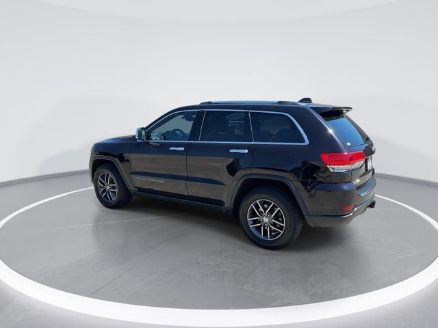 2018 Jeep Grand Cherokee — interior view