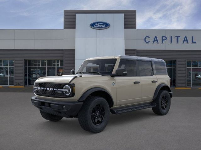 2025 Ford Bronco Outer Banks in Desert Sand — front three-quarter view