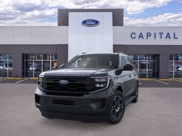 2026 Ford Expedition — side profile view